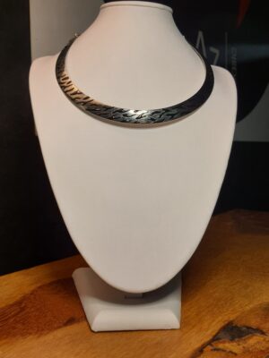 Chocker zebra