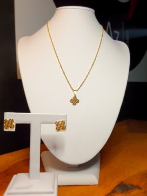 Conjunto flor detalhada